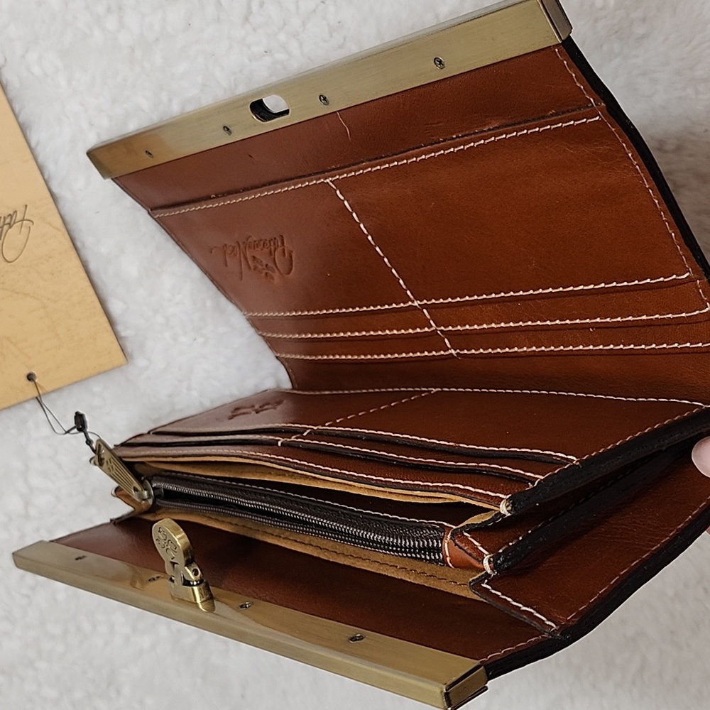 NWT Patricia Nash Cauchy Tooed Leather Frame Wallet Tan  Florence color pattern - Picture 15 of 16